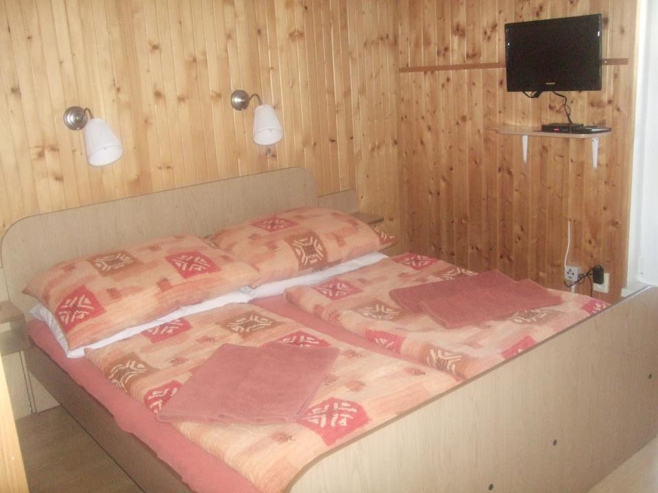 Penzión Kardinál Velke Uherce Exterior foto
