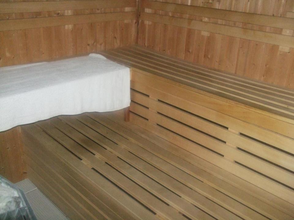 Penzión Kardinál Velke Uherce Exterior foto